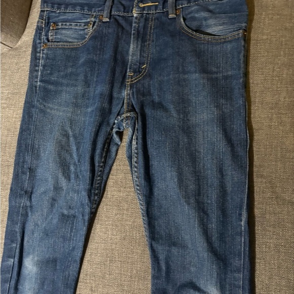 Women’s Levi’s 520 taper - Picture 2 of 4